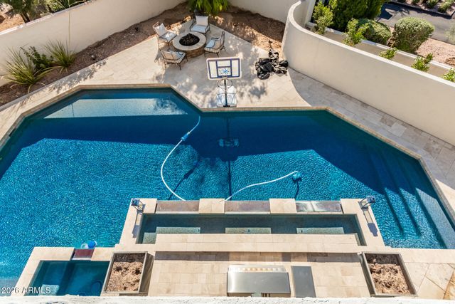 6352 E Vista Drive, Paradise Valley, AZ 85253