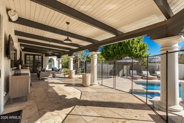 6352 E Vista Drive, Paradise Valley, AZ 85253