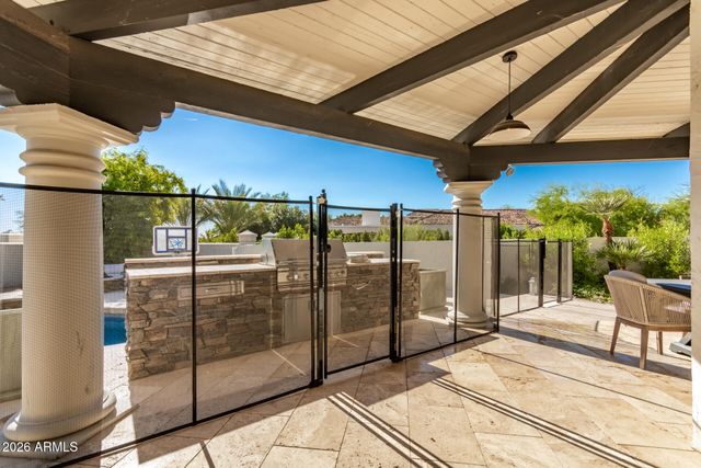 6352 E Vista Drive, Paradise Valley, AZ 85253