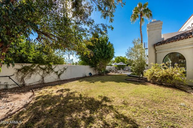 6352 E Vista Drive, Paradise Valley, AZ 85253