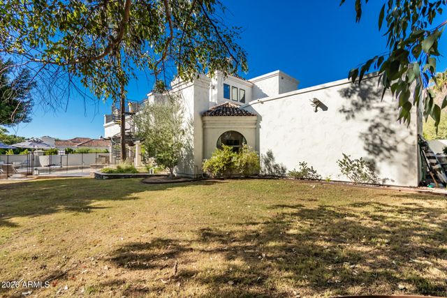 6352 E Vista Drive, Paradise Valley, AZ 85253