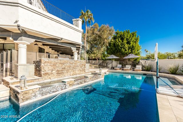 6352 E Vista Drive, Paradise Valley, AZ 85253