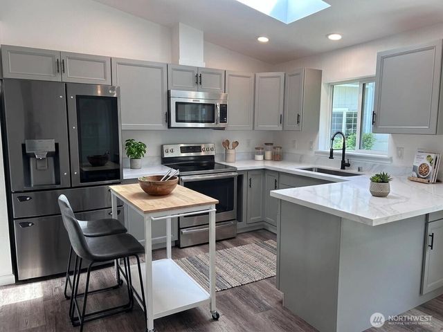 410 Stilley Way, Granite Falls, WA 98252