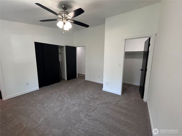 410 Stilley Way, Granite Falls, WA 98252