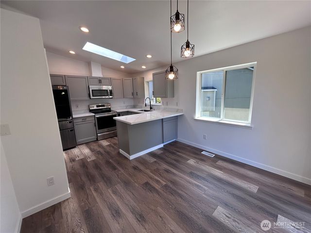 410 Stilley Way, Granite Falls, WA 98252