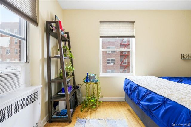 67-38 108th Street C34, Forest Hills, NY 11375