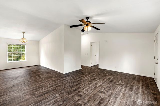 102 Tory Lynn Drive, Winlock, WA 98596