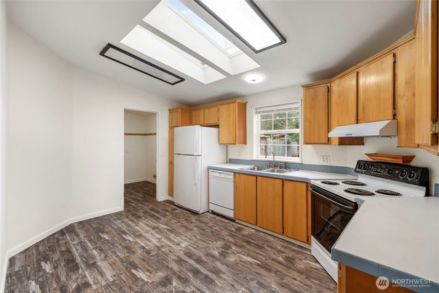 102 Tory Lynn Drive, Winlock, WA 98596