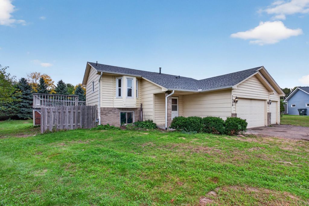 7536 165th Street W, Lakeville, MN 55044 — exterior