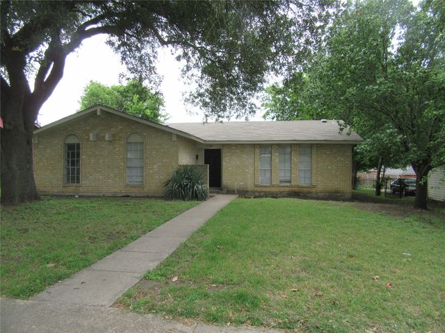 1336 Mill Stream Drive, Dallas, TX 75232