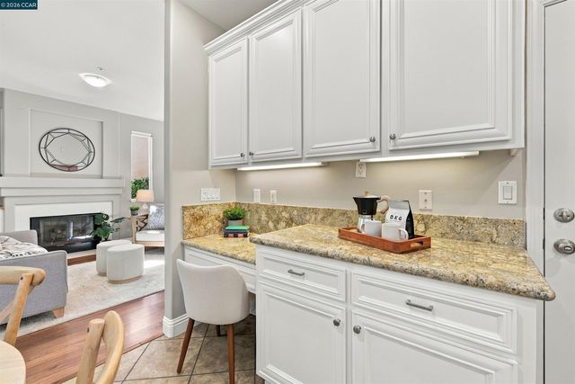 1116 Maggie Ln, Walnut Creek, CA 94597