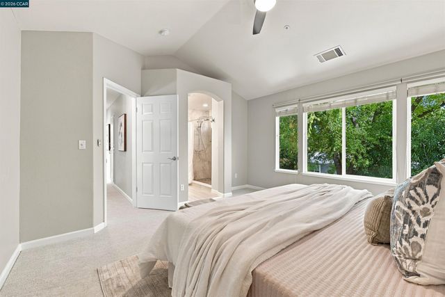 1116 Maggie Ln, Walnut Creek, CA 94597