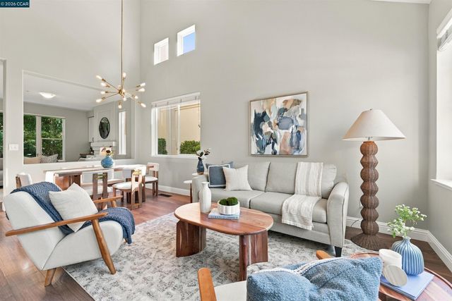 1116 Maggie Ln, Walnut Creek, CA 94597