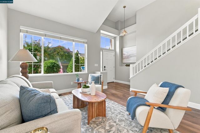 1116 Maggie Ln, Walnut Creek, CA 94597