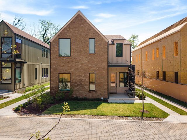 627 Richmond Bnd, Nashville, TN 37206