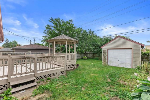 2517 Dwight STREET, Racine, WI 53403