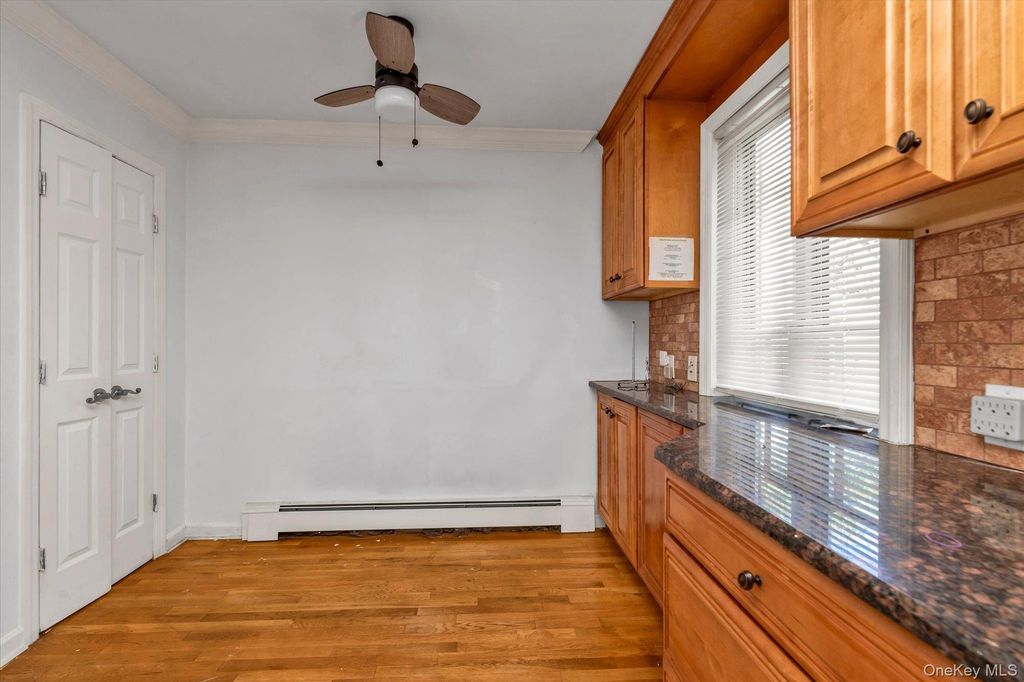 229-05 87th Avenue 1st Floor, Queens Village, NY 11427 — photo 4