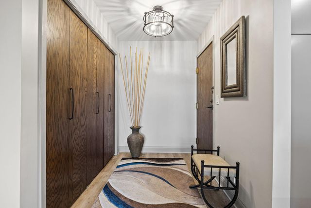 8549 Irwin Road 134, Bloomington, MN 55437