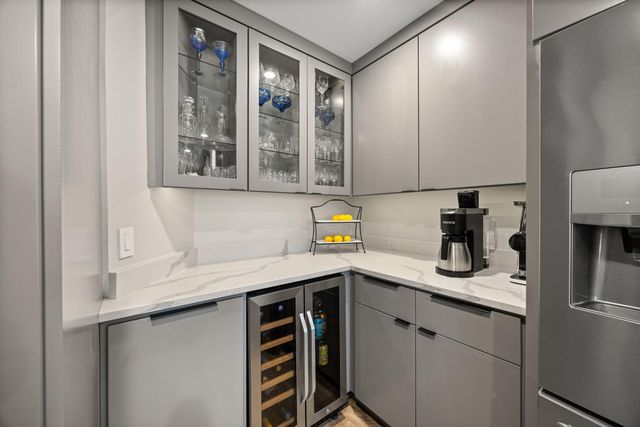 8549 Irwin Road 134, Bloomington, MN 55437