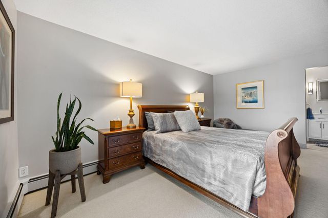 8549 Irwin Road 134, Bloomington, MN 55437