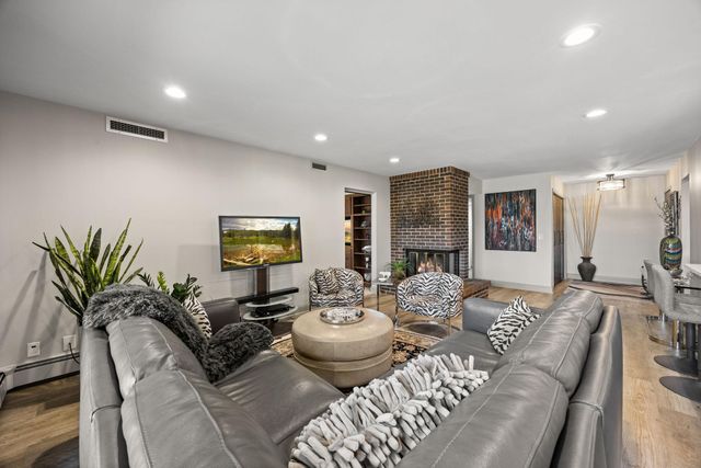 8549 Irwin Road 134, Bloomington, MN 55437