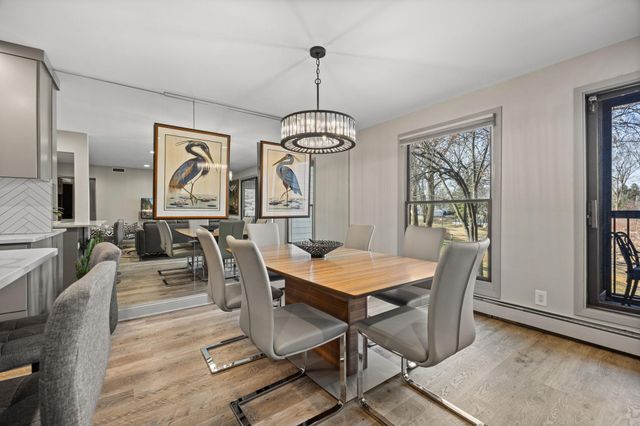 8549 Irwin Road 134, Bloomington, MN 55437