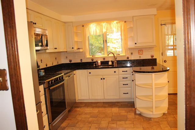 2 Piney Road, Brookfield, NH 03872