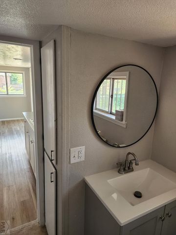 1015 Nevada Ave, Trinidad, CO 81082