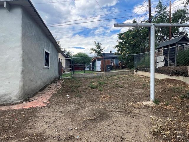 1015 Nevada Ave, Trinidad, CO 81082