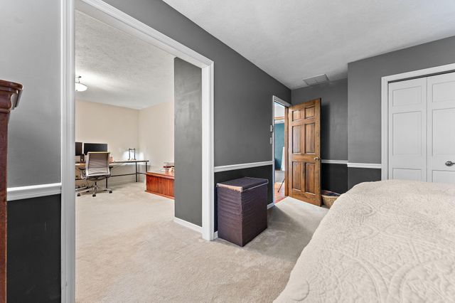 8416 E 400 N, Rolling Prairie, IN 46371