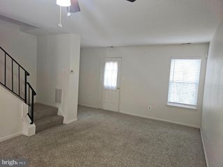 8564 SOUTHLAWN CT, Alexandria, VA 22309