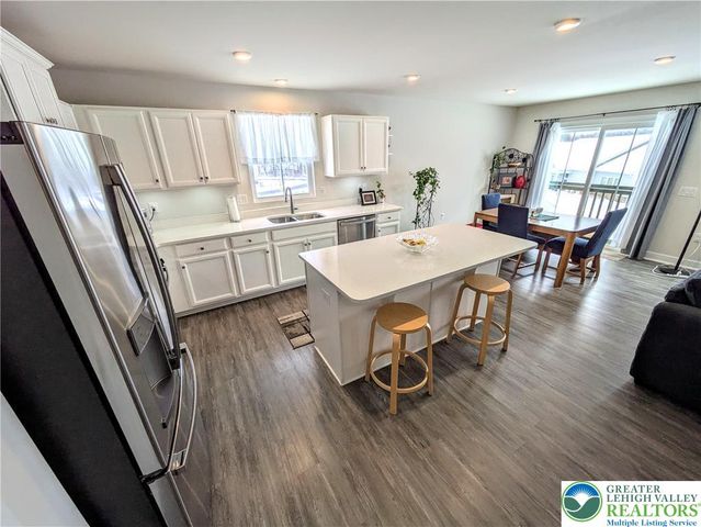 4220 Cypress Lane, Whitehall Twp, PA 18052