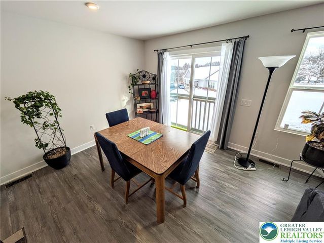 4220 Cypress Lane, Whitehall Twp, PA 18052