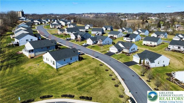 4220 Cypress Lane, Whitehall Twp, PA 18052