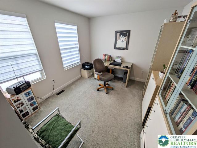 4220 Cypress Lane, Whitehall Twp, PA 18052