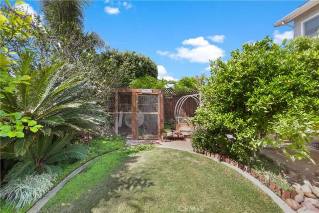 5706 E Bryce Avenue, Orange, CA 92867