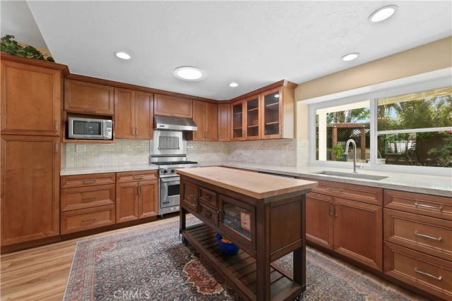 5706 E Bryce Avenue, Orange, CA 92867