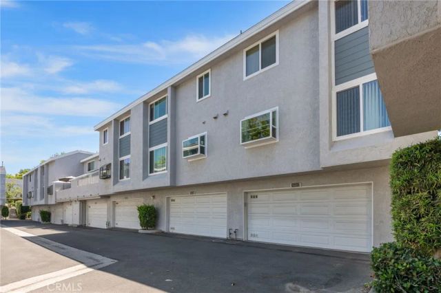 26347 Spring Creek Circle, Lake Forest, CA 92630