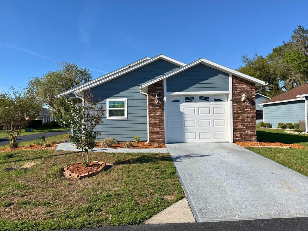 37443 REDBERRY COURT, Zephyrhills, FL 33542