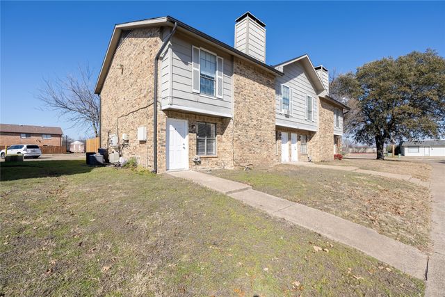 2813 Wimbledon Court D, Garland, TX 75041