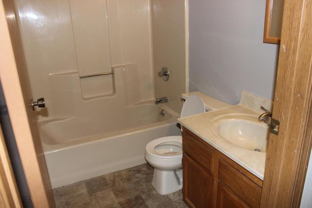 9334 W Clovernook STREET, Milwaukee, WI 53224