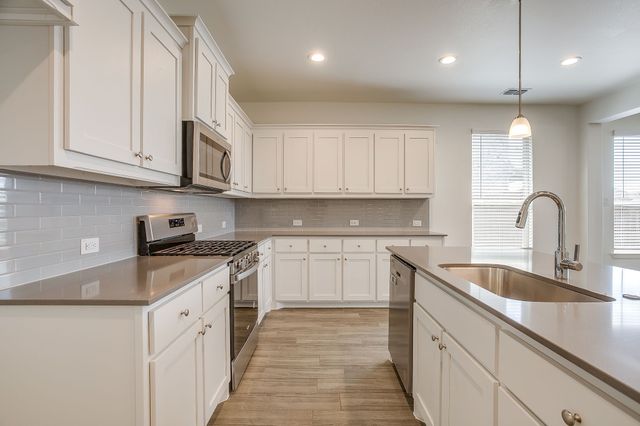 509 Big Horn Pass, Denton, TX 76210