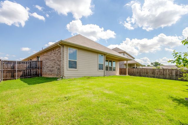 509 Big Horn Pass, Denton, TX 76210
