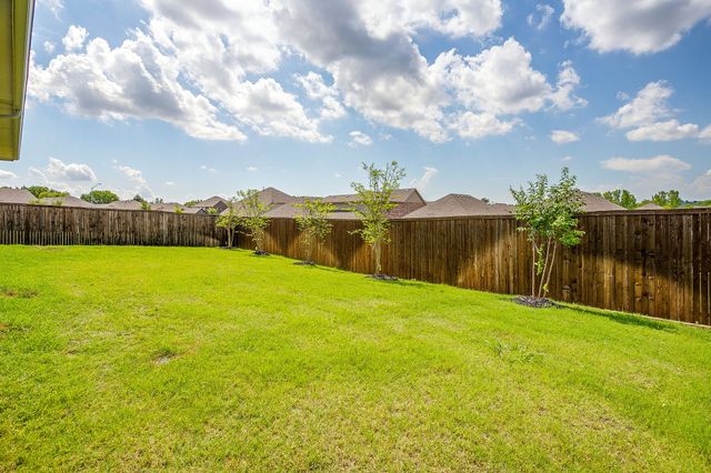 509 Big Horn Pass, Denton, TX 76210