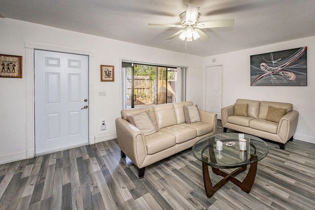 4740 Suburban Pines Drive, Greenacres, FL 33463