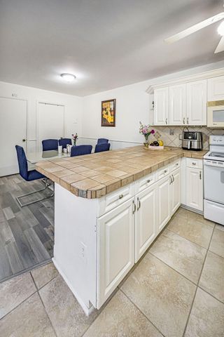 4740 Suburban Pines Drive, Greenacres, FL 33463