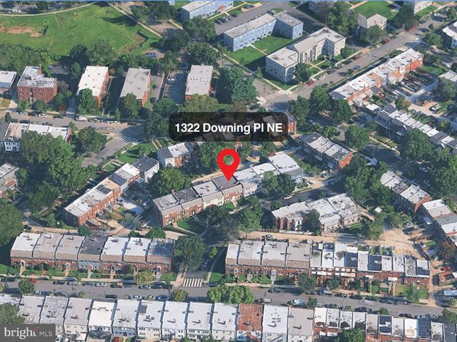 1322 DOWNING PL NE, Washington, DC 20018