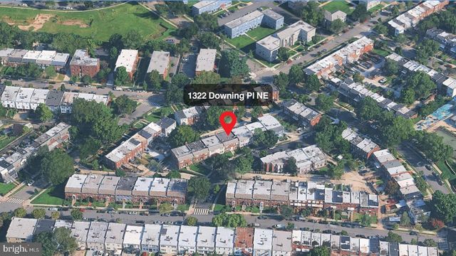 1322 DOWNING PL NE, Washington, DC 20018