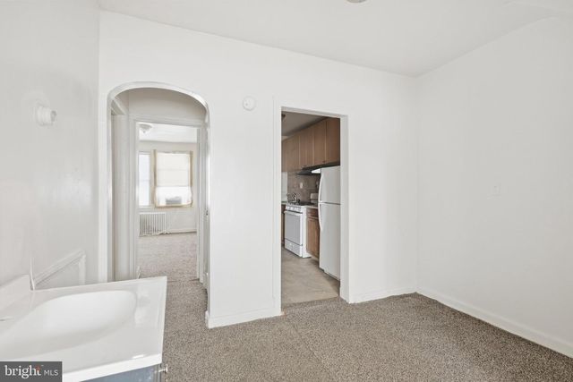 1322 DOWNING PL NE, Washington, DC 20018