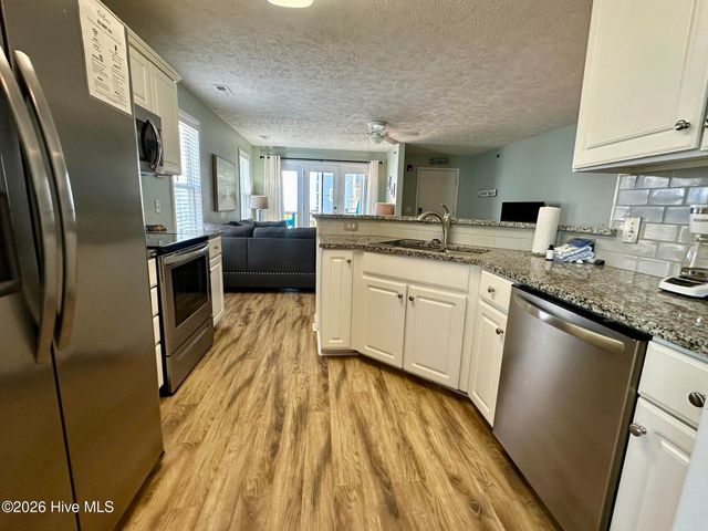 300 Carolina Beach Avenue S 102, Carolina Beach, NC 28428
